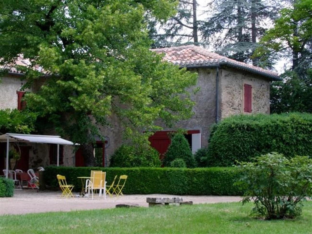 Domaine De Lalande Bed & Breakfast Venes Exterior photo