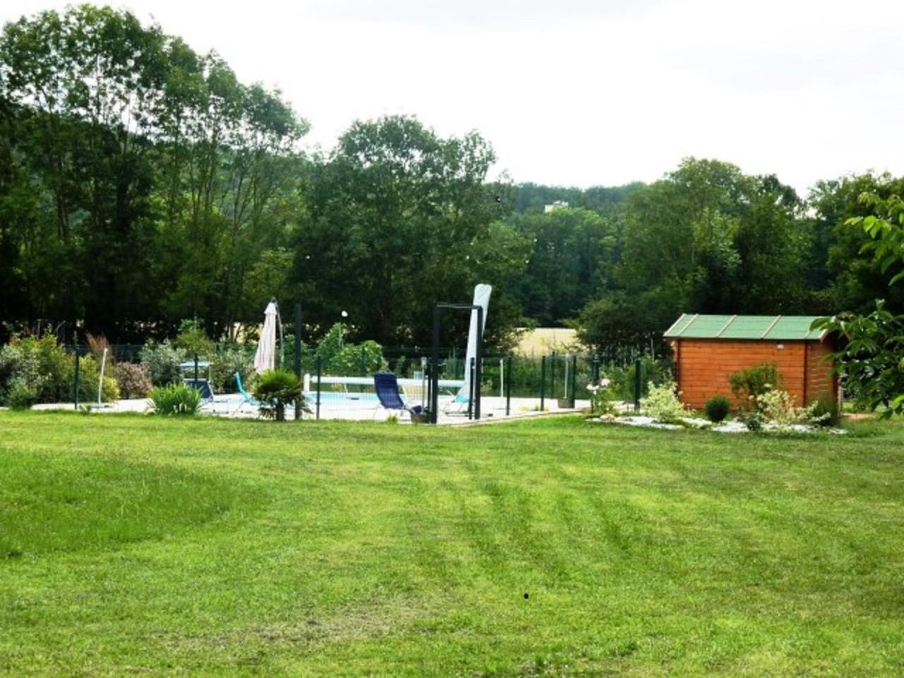 Domaine De Lalande Bed & Breakfast Venes Exterior photo